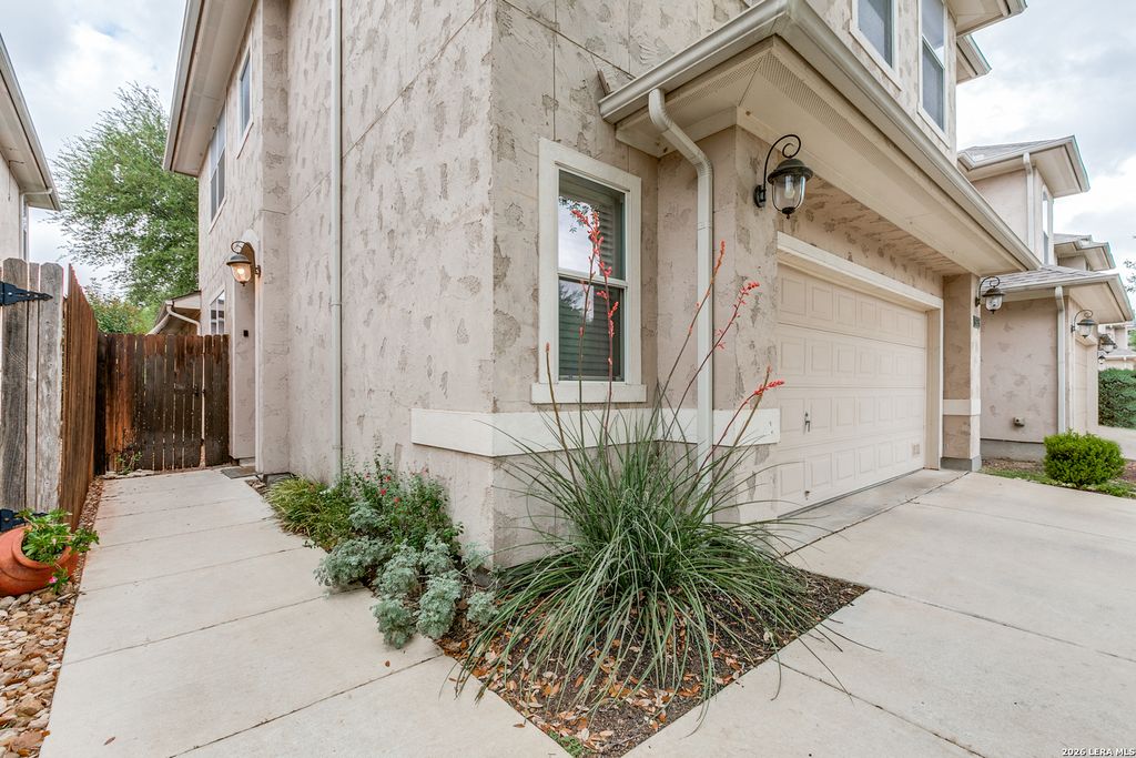 Photo of 6925 Abbey Falls, San Antonio, TX 78249 (MLS # 1956247)