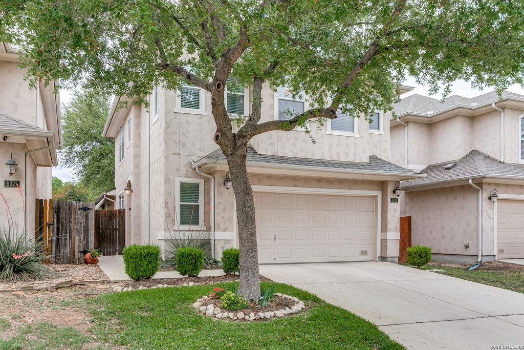 Photo of 6925 Abbey Falls, San Antonio, TX 78249 (MLS # 1956247)