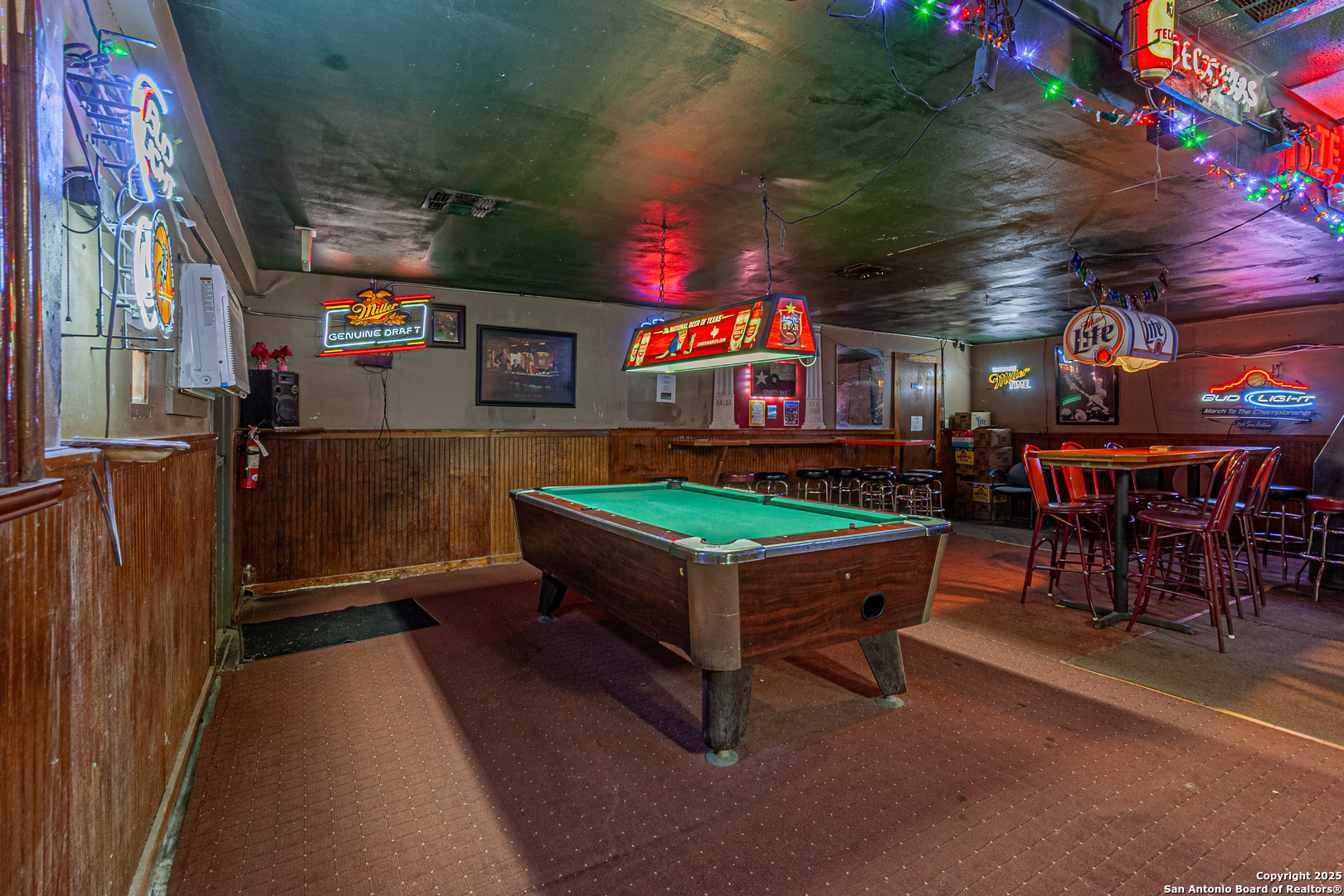 705 Roosevelt