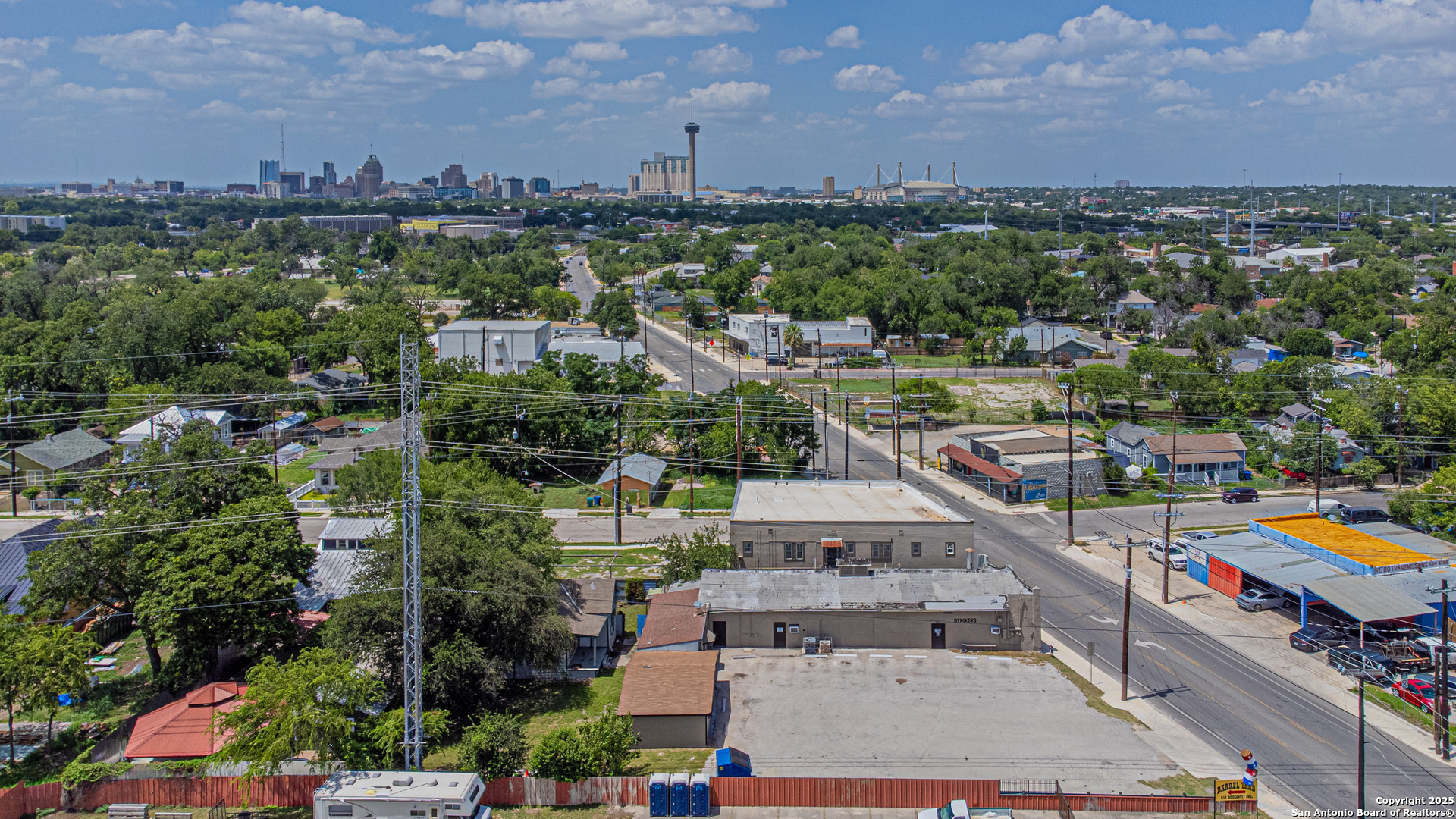 705 Roosevelt