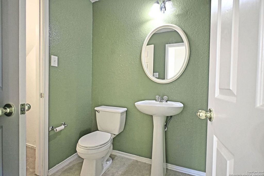 Photo of 3050 Button Ball, New Braunfels, TX 78130 (MLS # 1919545)