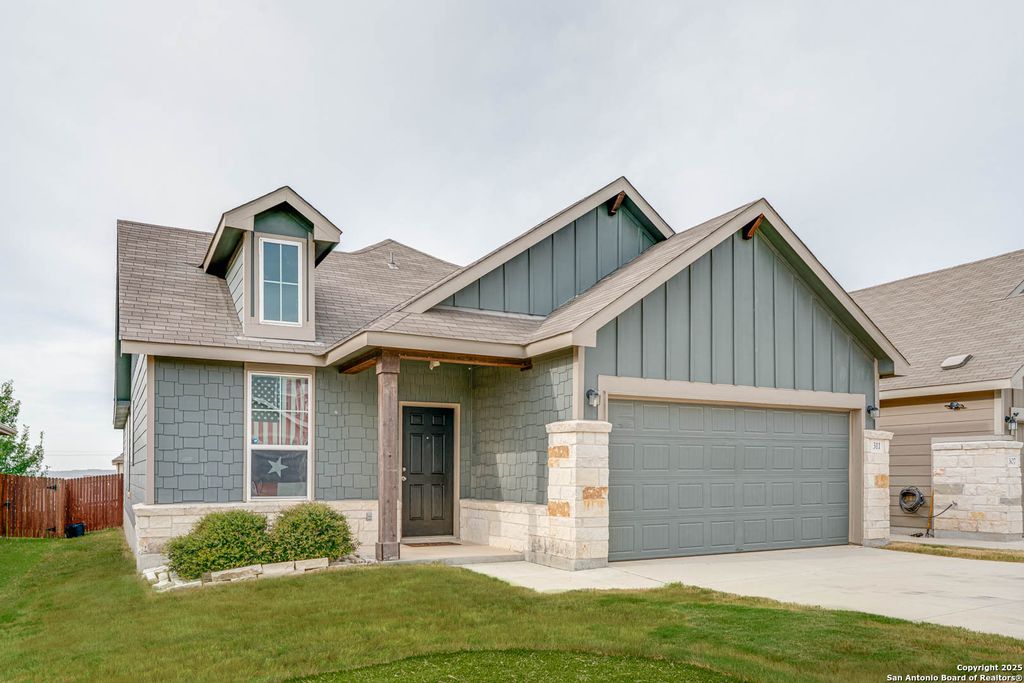 Photo of 311 Salz Way, San Antonio, TX 78260 (MLS # 1887687)