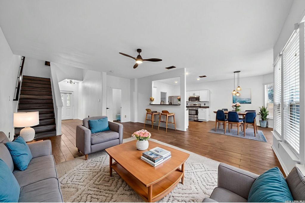 Photo of 21919 Goldcrest Run, San Antonio, TX 78260 (MLS # 1936299)