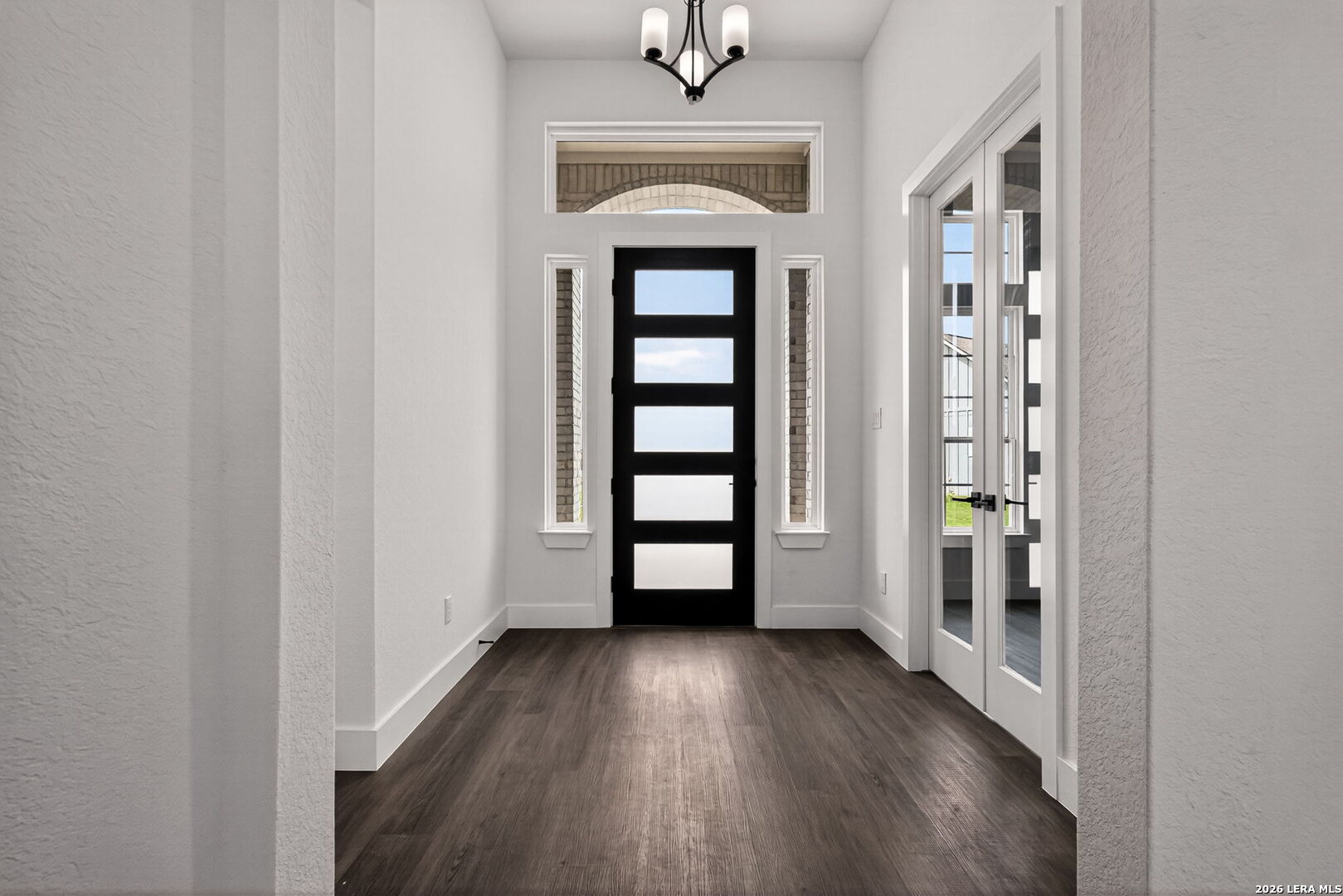 302 Venado Oaks