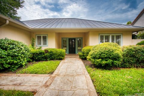 1 Kensington Ct San Antonio TX 78218