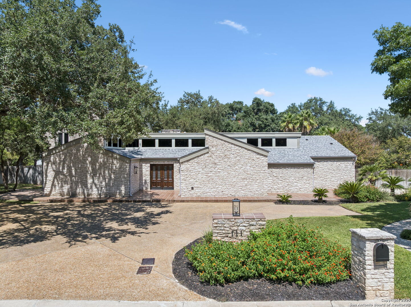 111 Wickford Way