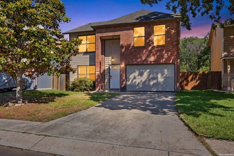 Property photo of 7739 Alverstone Way, San Antonio, TX 78250