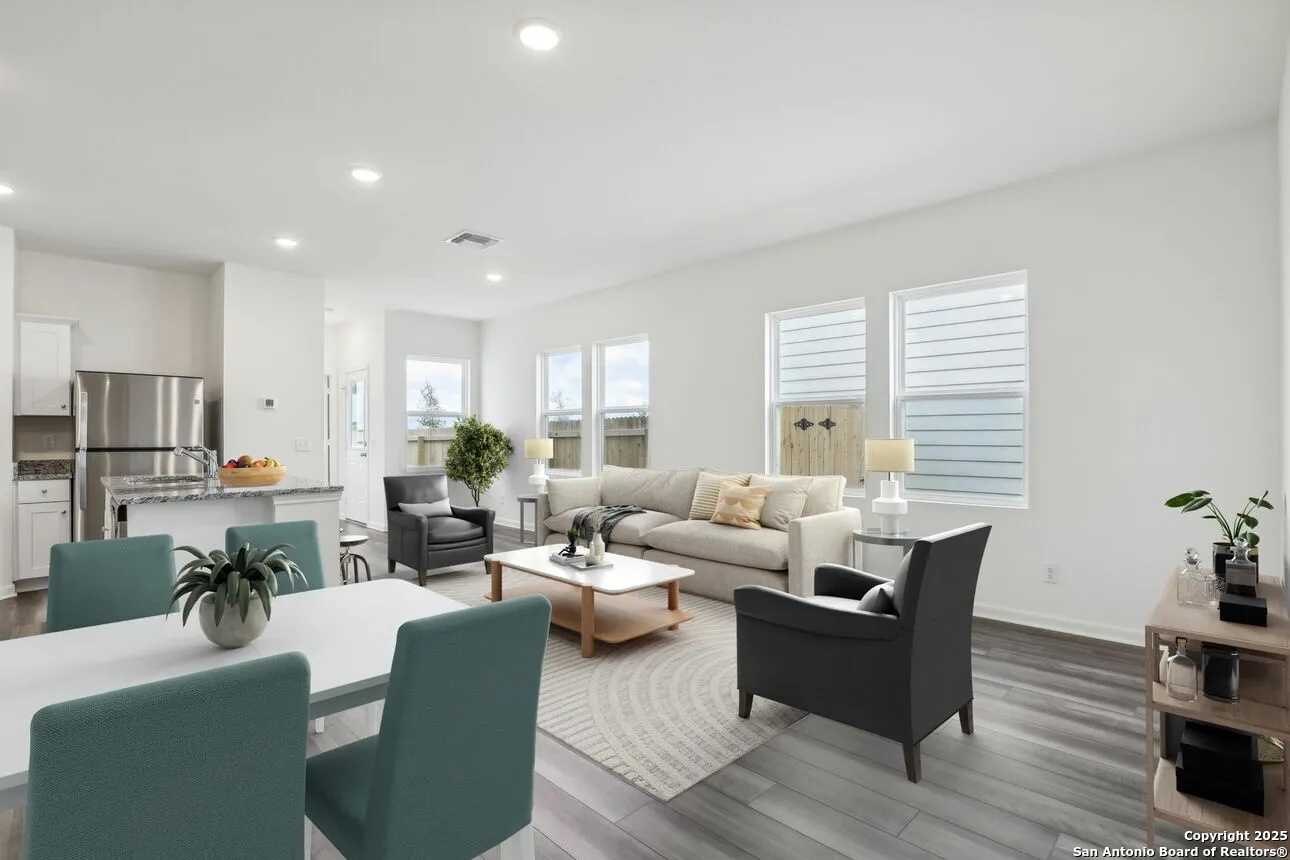 10628 Tufted Court