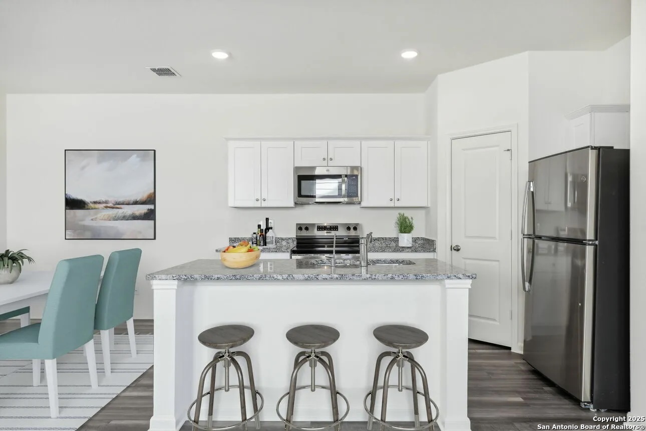 10628 Tufted Court