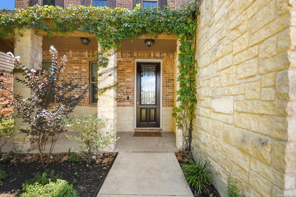 Photo of 208 WINDING RIV, Boerne, TX 78006 (MLS # 2004816)