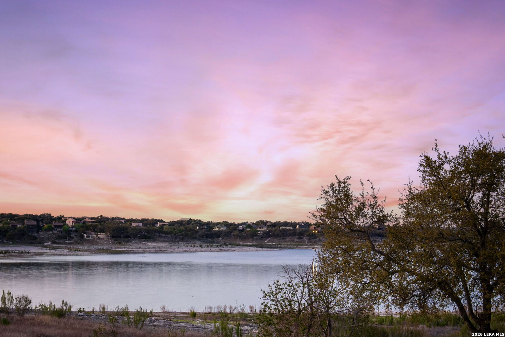 1065 Hillcrest Forest