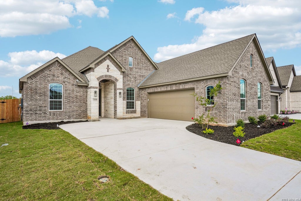 Photo of 3716 Moru Oak Drive, Seguin, TX 78155 (MLS # 1955807)