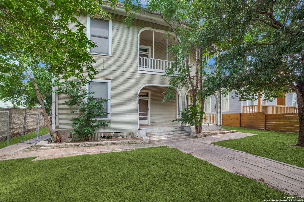 Photo of 617 Dawson, San Antonio, TX 78202 (MLS # 1886155)