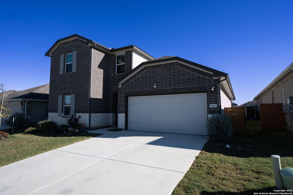 Photo of 560 Chaco Loop, Seguin, TX 78155 (MLS # 1925523)