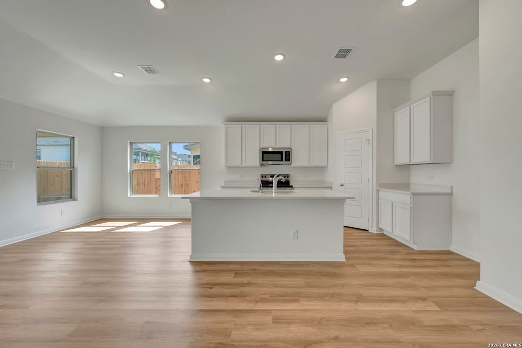 Photo of 1108 Limestone Ridge, Seguin, TX 78155 (MLS # 1931993)