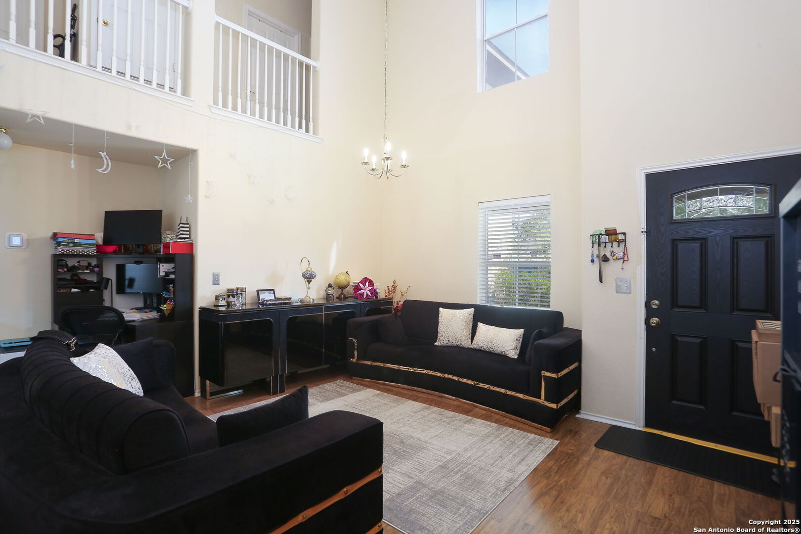 8627 Limpkin Court
