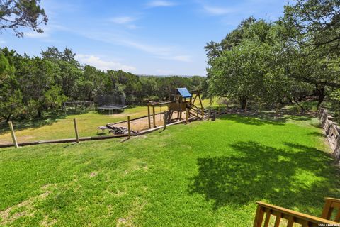 Photo of 8908 CEDAR TRL, Boerne, TX 78006 (MLS # 1997453)