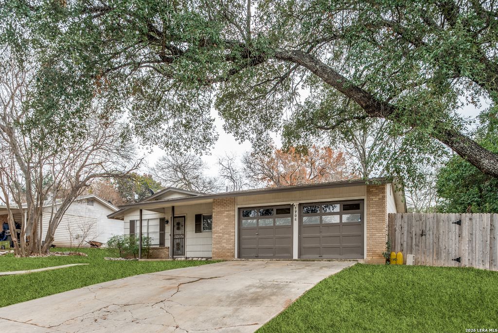 Photo of 1706 Corita, San Antonio, TX 78209 (MLS # 1936699)