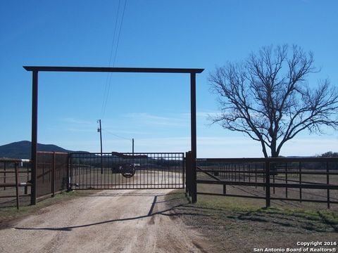 11217 FM 470 Tarpley TX 78883