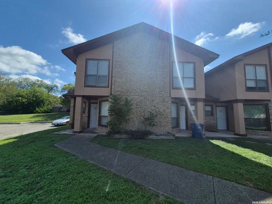 4906 ALI AVE APT 4, SAN ANTONIO, TX 78229 - Image 9407454ed54643e4e0c2e6657bc9bc47/2569844958