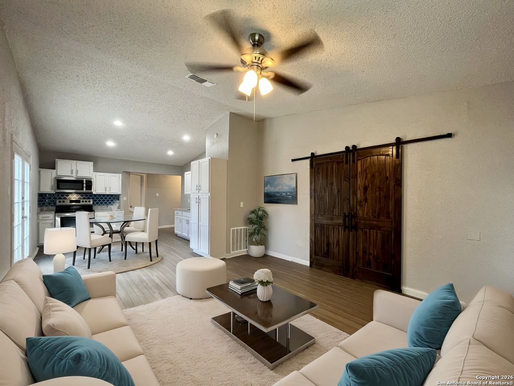 Photo of 6026 Glacier Sun Dr, San Antonio, TX 78244 (MLS # 1931886)