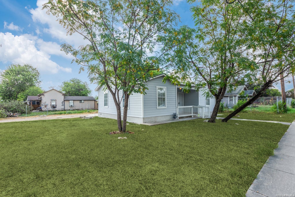 Photo of 1510 NW 19TH ST, San Antonio, TX 78207 (MLS # 2017365)