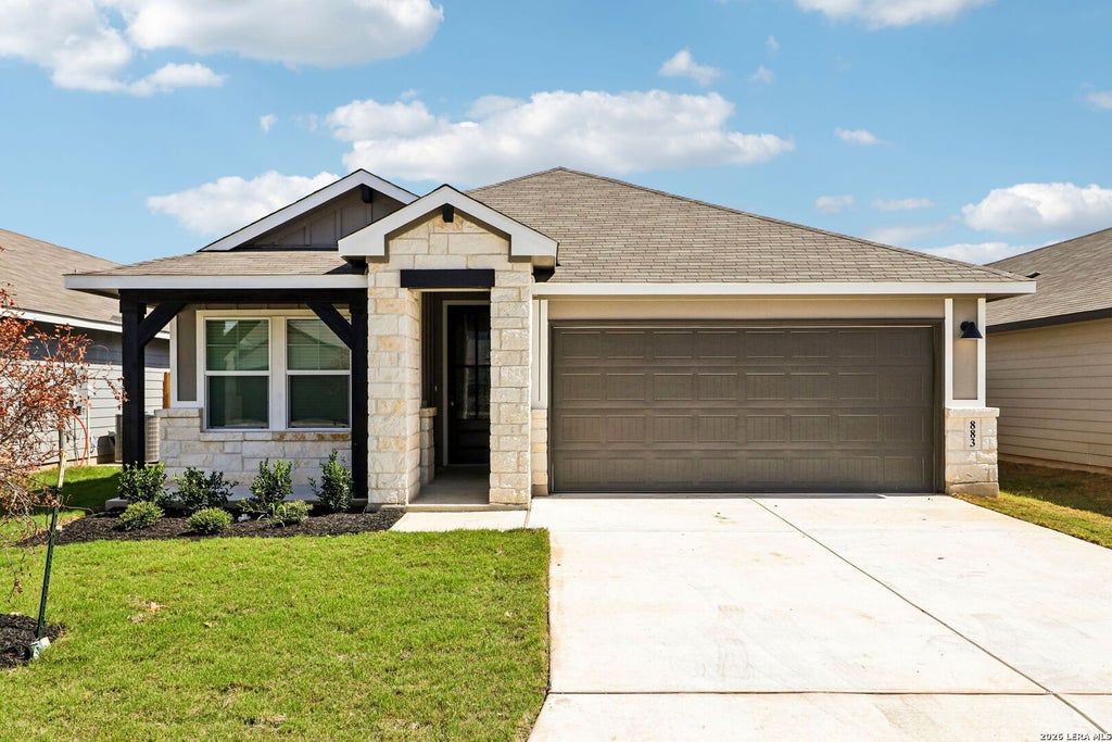 Photo of 883 Shatterhand Blvd, San Antonio, TX 78260 (MLS # 1960755)