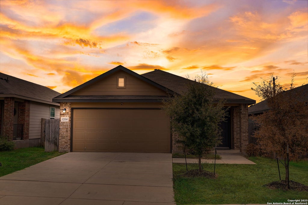 Photo of 12114 Mulberry crk, San Antonio, TX 78245 (MLS # 2024089)