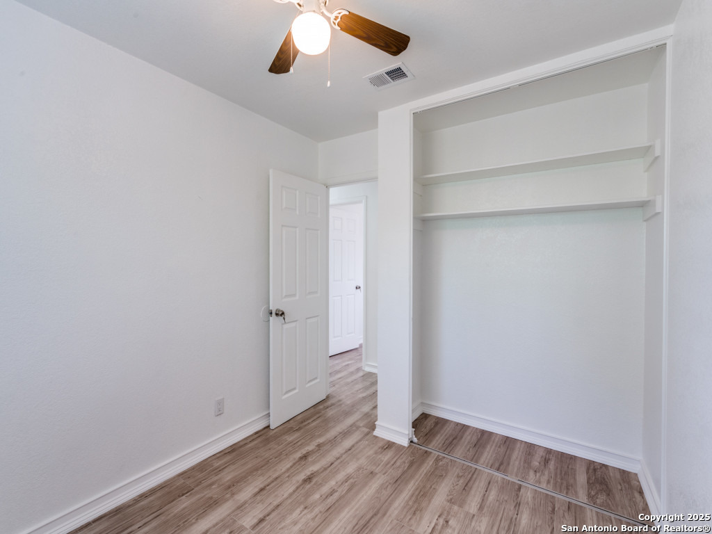 San Antonio, Texas 78220, United States, 4 Bedrooms Bedrooms, ,2 BathroomsBathrooms,Residential,Active,237236