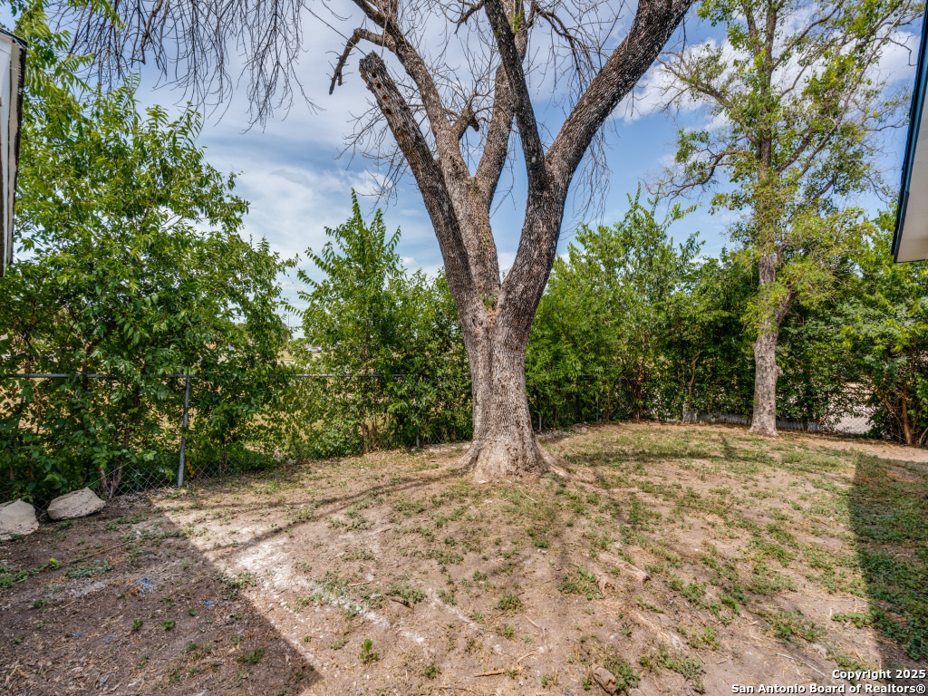 San Antonio, Texas 78220, United States, 4 Bedrooms Bedrooms, ,2 BathroomsBathrooms,Residential,Active,237236