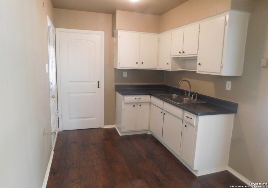 Photo of 130 Eastwood, San Antonio, TX 78220 (MLS # 1930286)