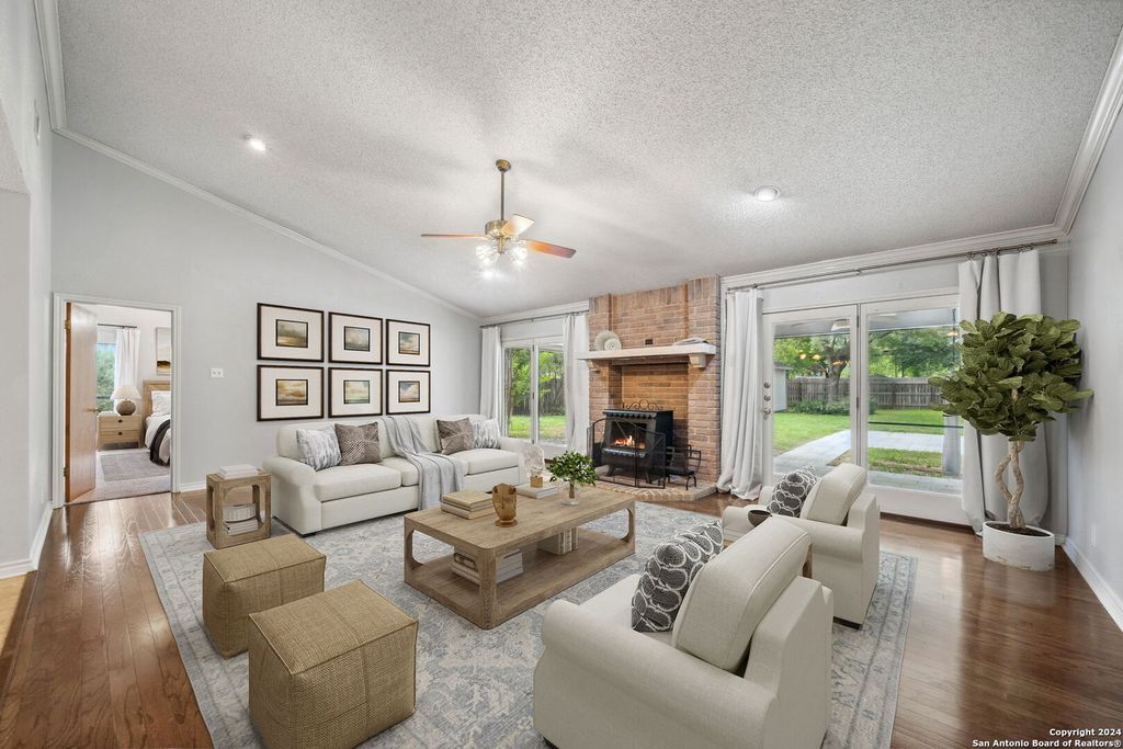 Photo of 116 Bobwhite, Seguin, TX 78155 (MLS # 1942944)