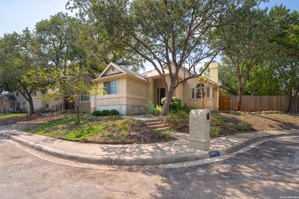 Photo of 16817 Brookwood, San Antonio, TX 78248 (MLS # 1954690)