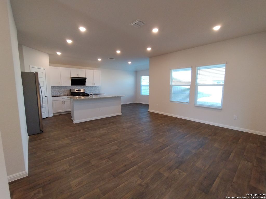 Photo of 315 elephants ear, New Braunfels, TX 78130 (MLS # 1930112)