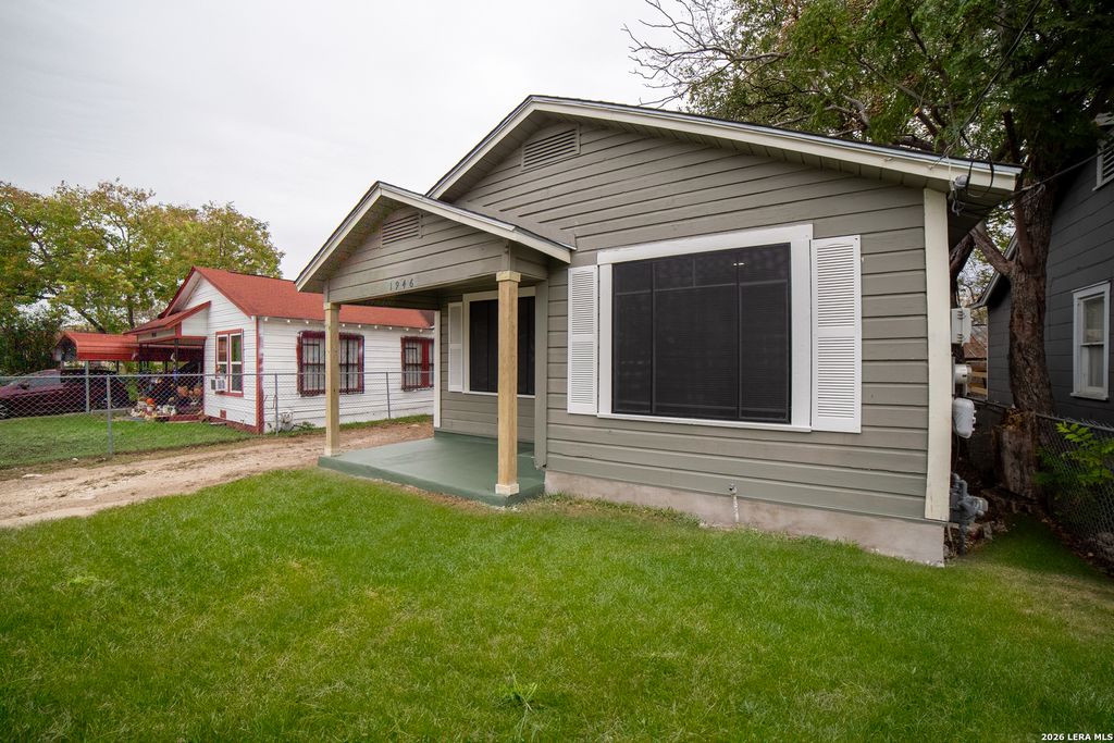 Photo of 1946 Nolan, San Antonio, TX 78202 (MLS # 1936876)