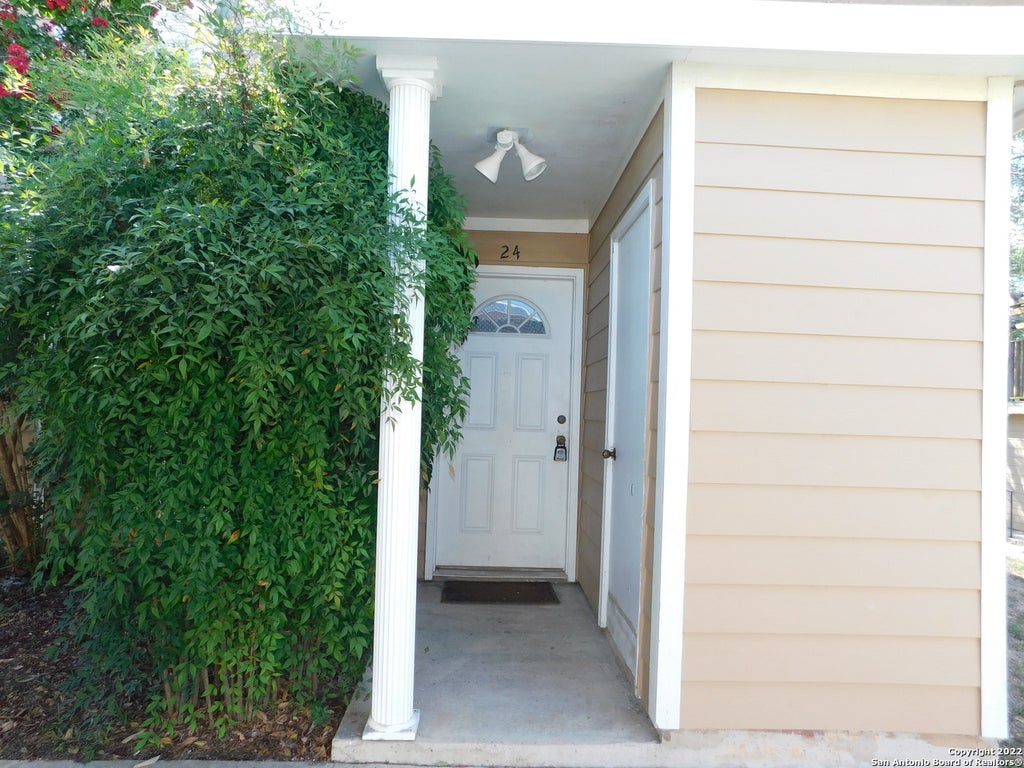 Photo of 7322 OAK MANOR DR 24 #24, San Antonio, TX 78229 (MLS # 2010680)