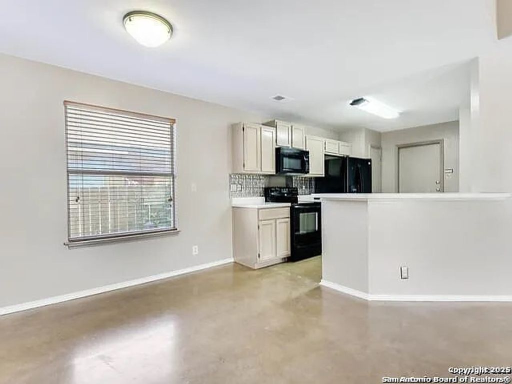 Photo of 9502 Swans Crossing, San Antonio, TX 78250 (MLS # 1855272)