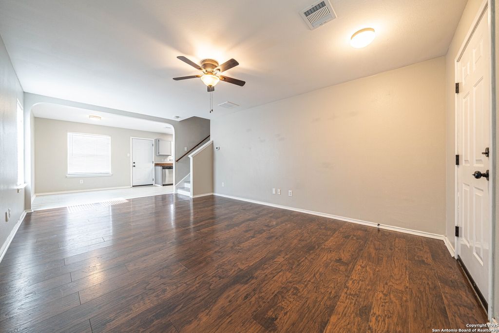 Photo of 423 Golden Walk, San Antonio, TX 78227 (MLS # 1915069)