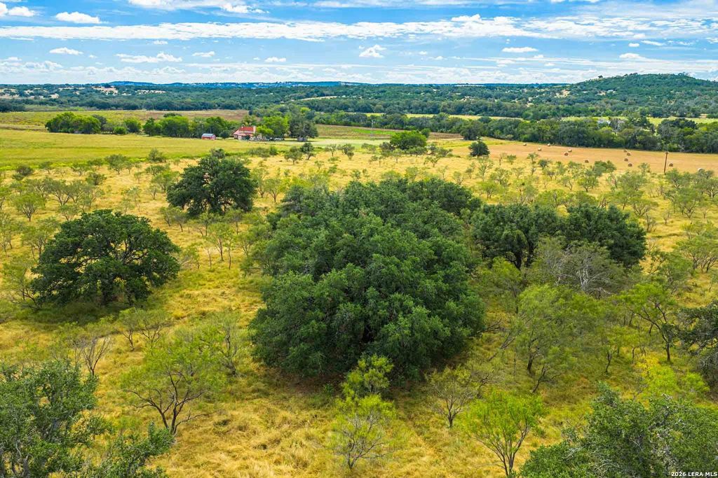 Photo of 6754 North Grape Creek, Fredericksburg, TX 78624 (MLS # 1938230)