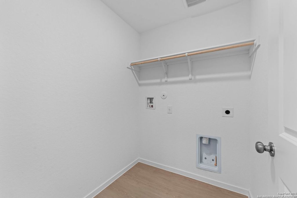 Photo of 112 Ellendale Place, Fredericksburg, TX 78624 (MLS # 1934300)