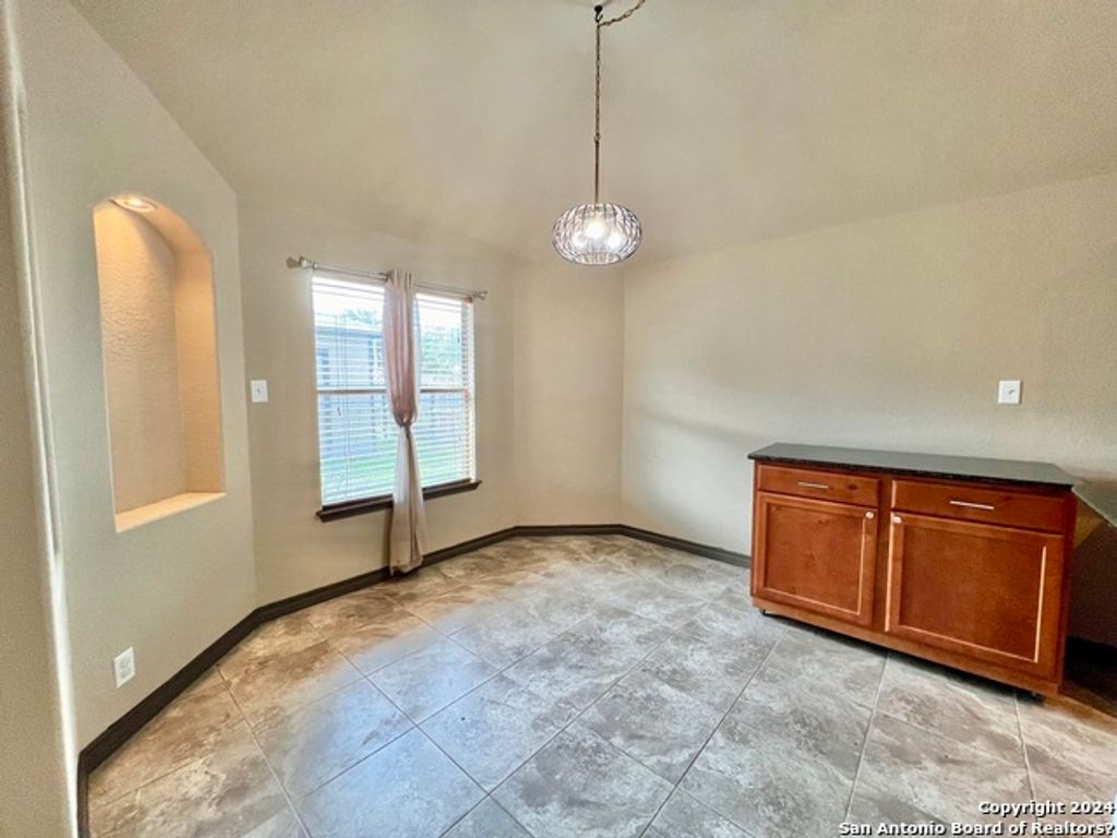 View Dowdy Real Estate, LLC's Homes for Sale Dowdy Real Estate, LLC