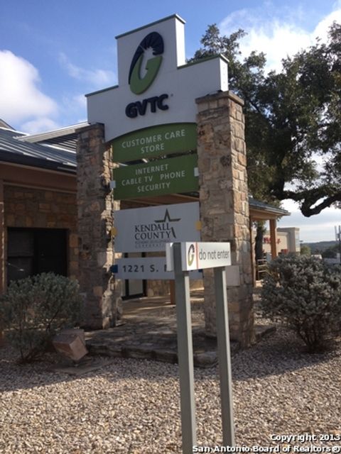 1221 S Main St 204 Boerne TX 78006