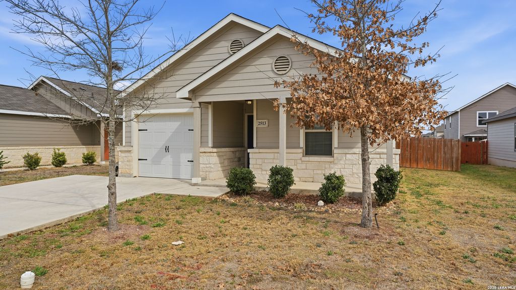 Photo of 2513 Hiddenbrooke Trace, Seguin, TX 78155 (MLS # 1942072)