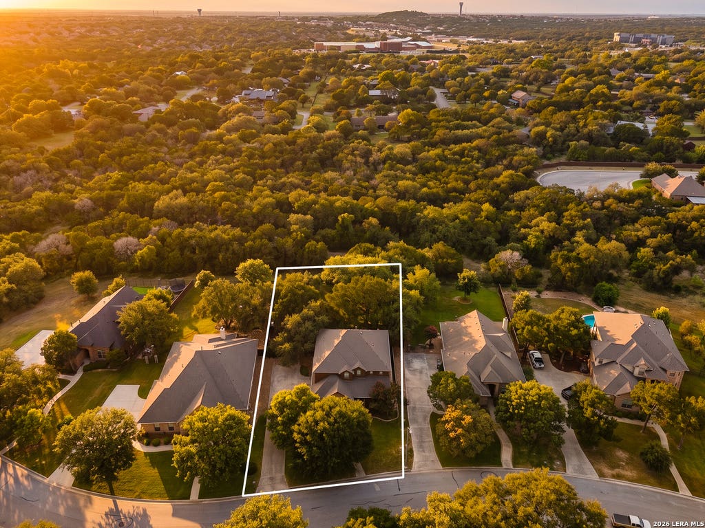 Photo of 322 Arendes Dr, New Braunfels, TX 78132 (MLS # 2008087)