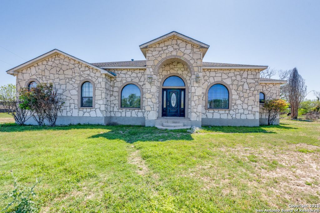 Photo of 10023 Fm 1303, Floresville, TX 78114 (MLS # 1858255)