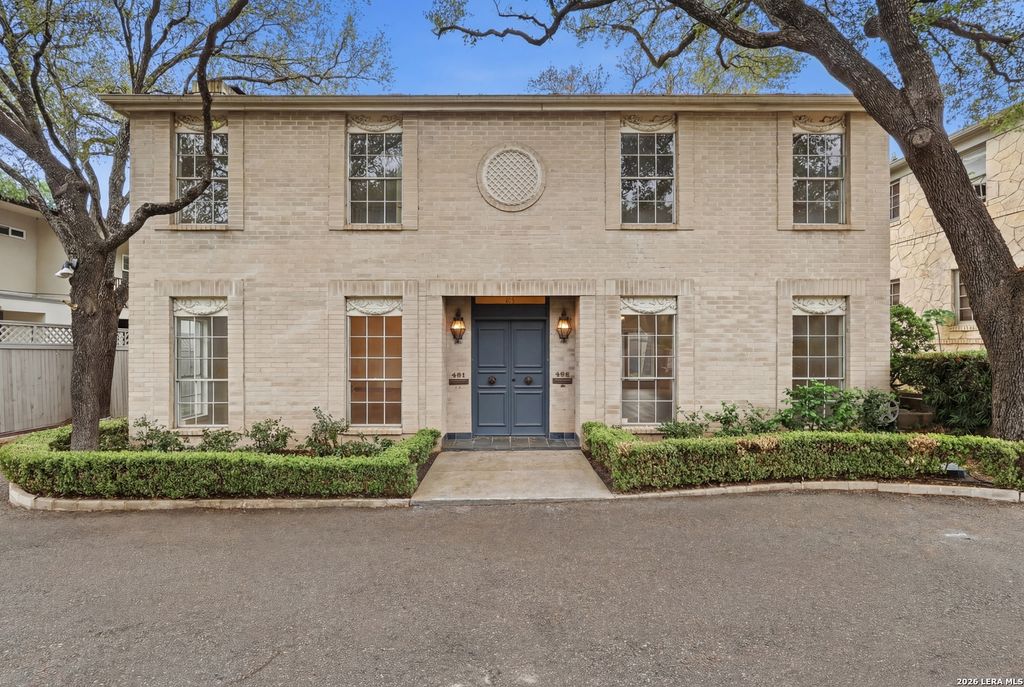 Photo of 486 E Olmos Dr, Olmos Park, TX 78212 (MLS # 1954969)