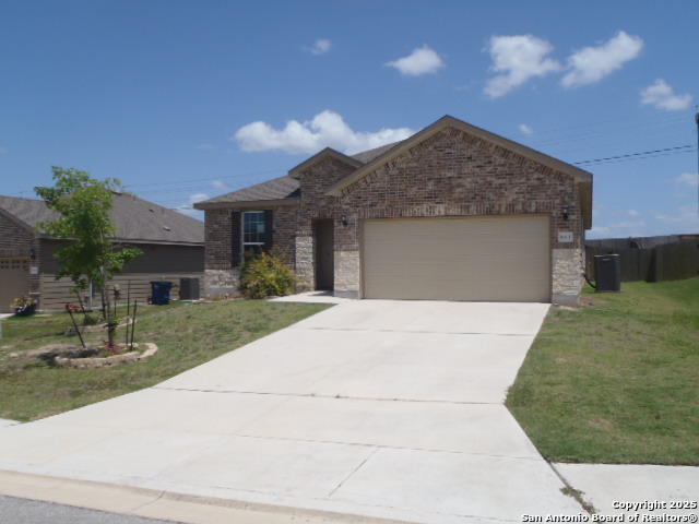 653 Ridge Maze