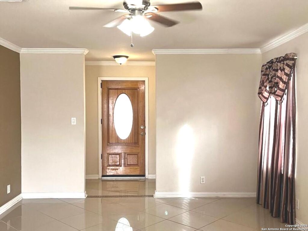 Photo of 8454 Blackstone Cv, Converse, TX 78109 (MLS # 1929619)