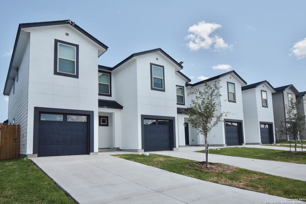 Photo of 8427 Via Verona 103 #103, San Antonio, TX 78227 (MLS # 1934044)