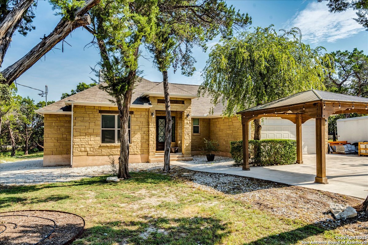 267 Eagle Rock